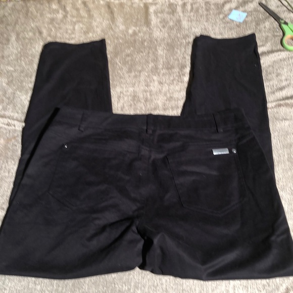 DKNY  black pants. NWT (Reduced) - Picture 2 of 7
